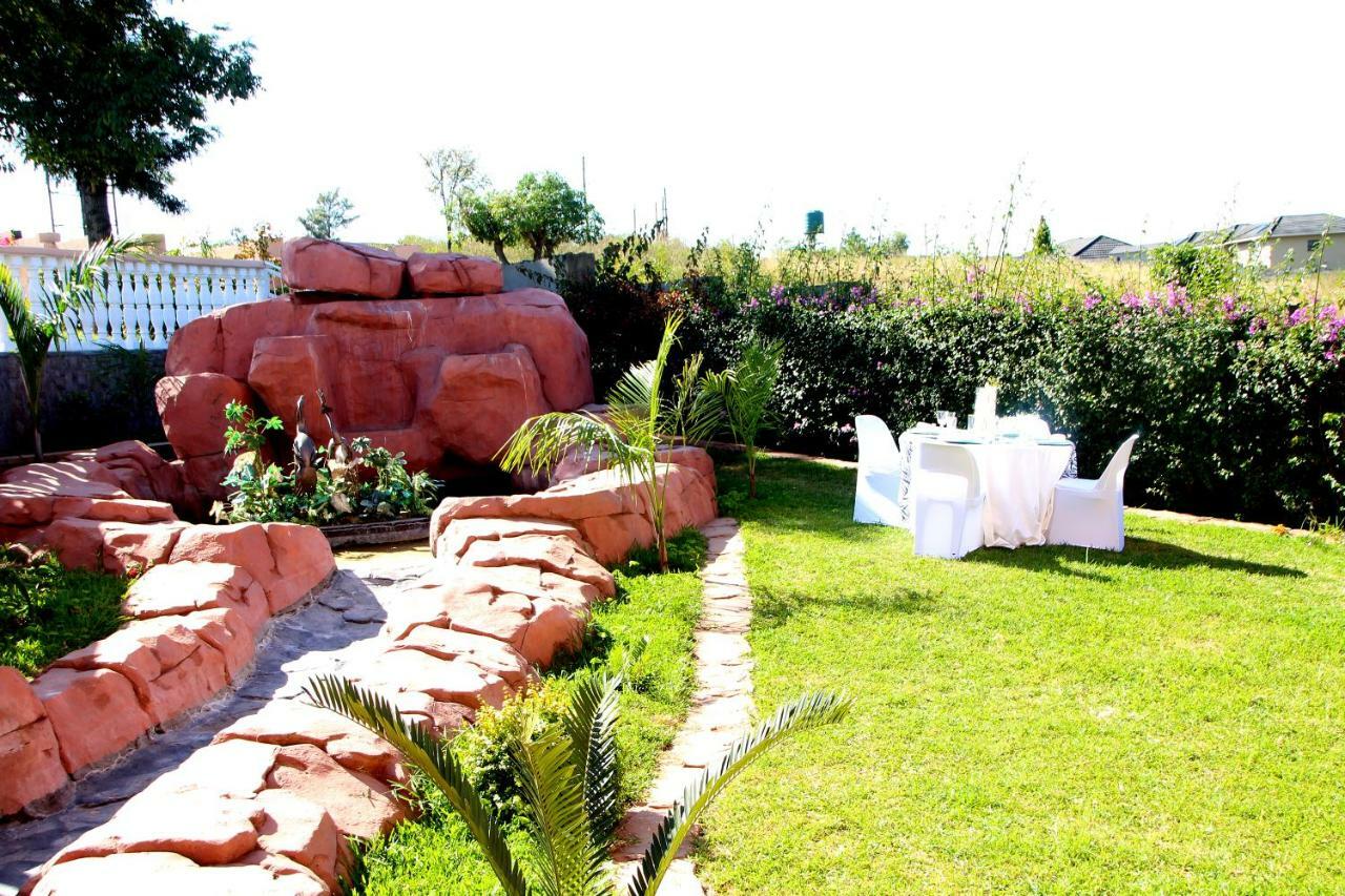 Ekupholeni Garden Villas Manzini Exterior photo