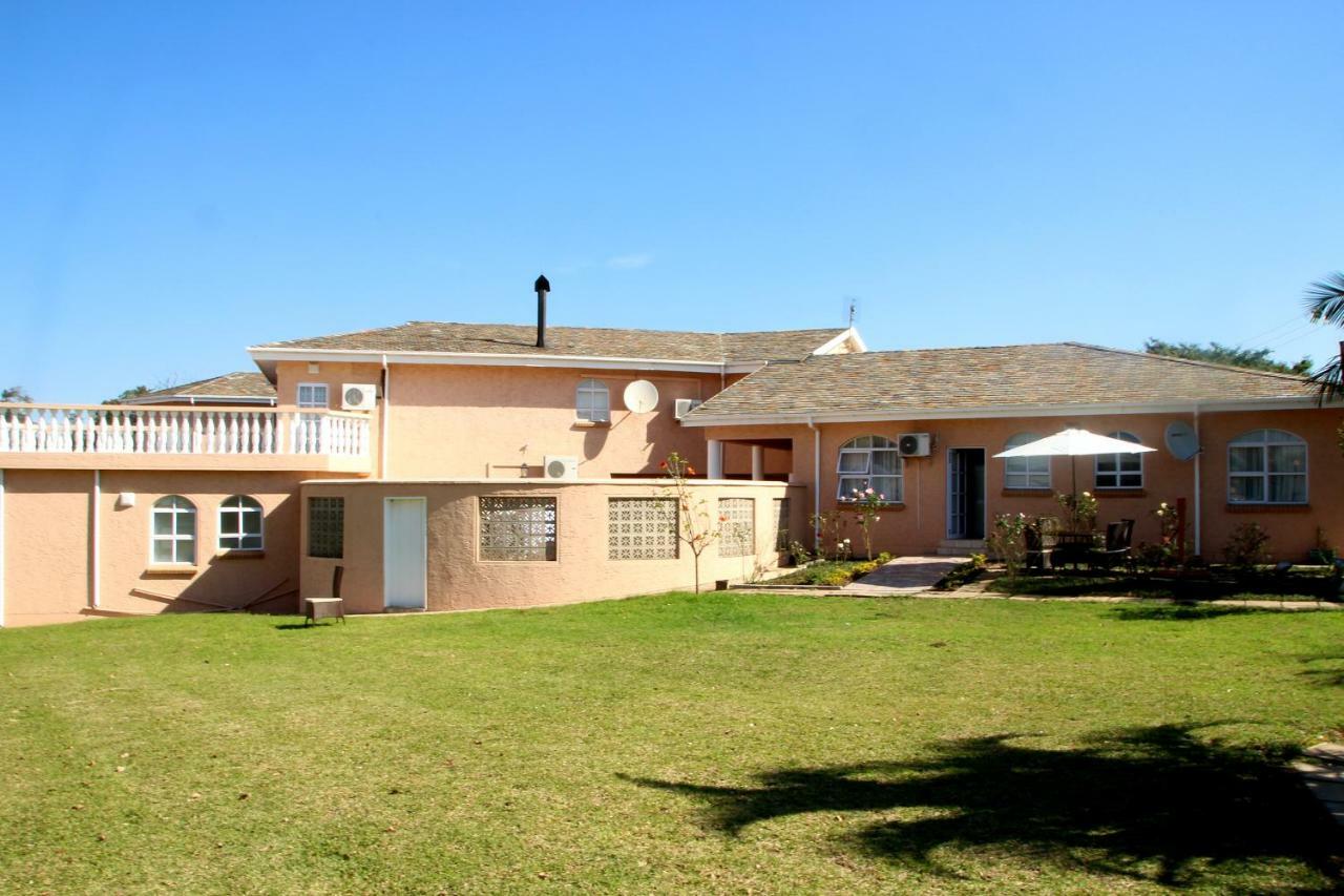Ekupholeni Garden Villas Manzini Exterior photo